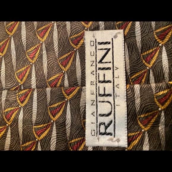 Men’s tie - Picture 3 of 3